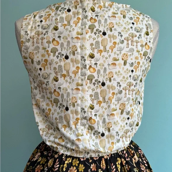 Retrolicious ModCloth Mushroom & Snail Twofer Vintage Midi Dress - Picture 5 of 8